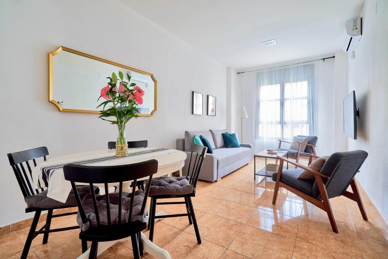 Under The Olive Trees In Historic Center Of Malaga Apartman Kültér fotó