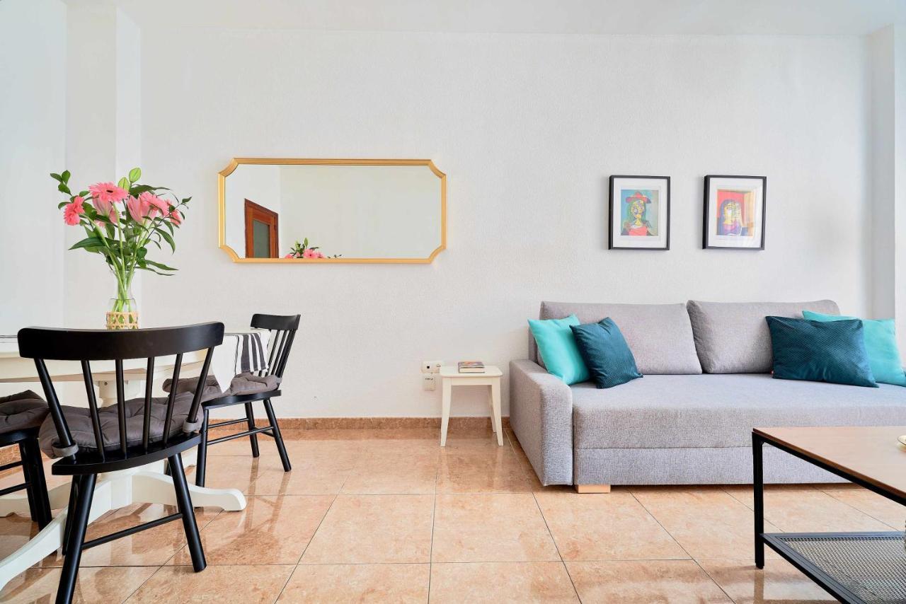 Under The Olive Trees In Historic Center Of Malaga Apartman Kültér fotó